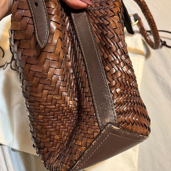 COLE HAAN woven leather handbag w/dust bag - Picture 11 of 12